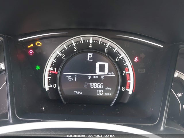 Honda Civic Lx 2016 2HGFC2F5XGH561930 Image 7