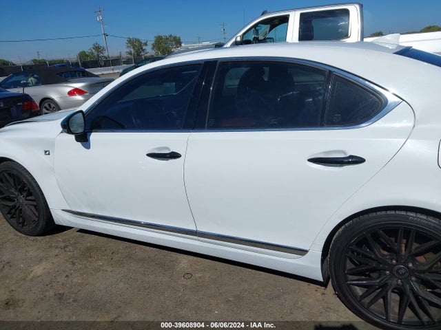 Lexus Ls 460 Crafted Line 2015 JTHBL5EF8F5134162 Image 14