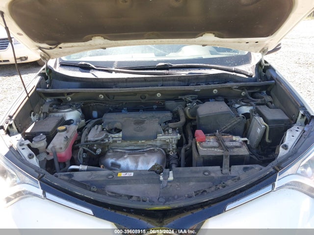 Toyota Rav4 Xle 2018 2T3RFREV8JW851622 Image 10