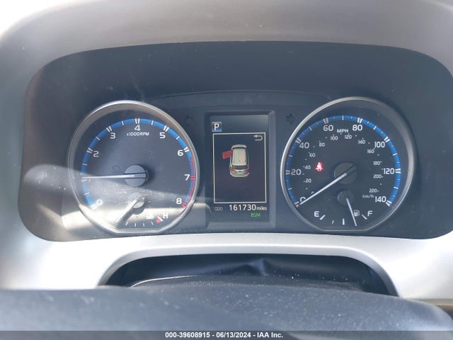 Toyota Rav4 Xle 2018 2T3RFREV8JW851622 Image 7