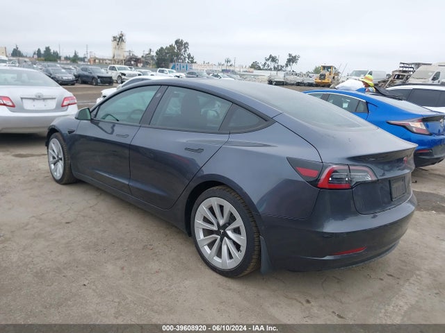 Tesla Model 3 Long Range Dual Motor All-wheel Drive 2021 5YJ3E1EB5MF044372 Image 3