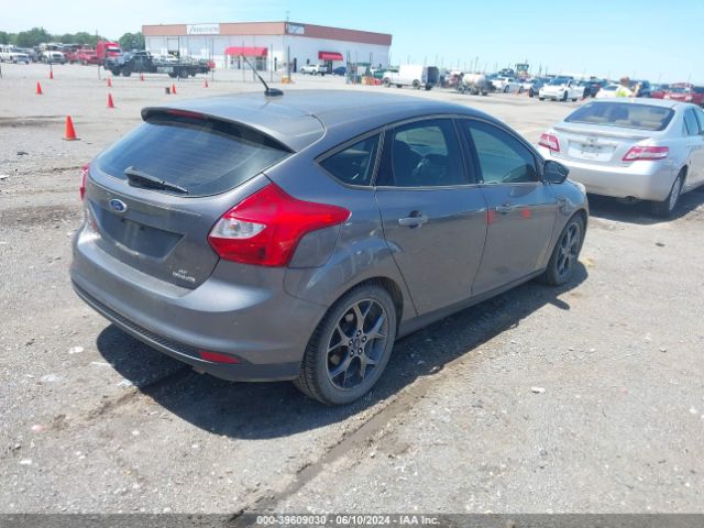 1FADP3K26EL153054 Ford FOCUS SE