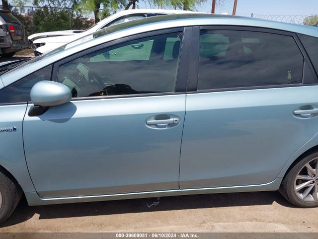 Toyota Prius V Five 2017 JTDZN3EUXHJ068012 Image 15