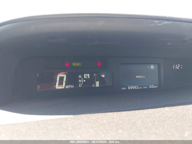 Toyota Prius V Five 2017 JTDZN3EUXHJ068012 Image 7