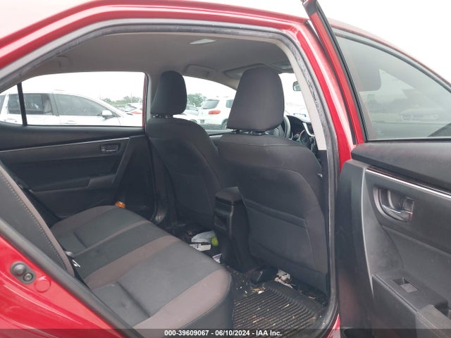 Toyota COROLLA LE 2018 5YFBURHE9JP848466 Image 8