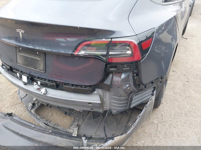 Tesla Model 3 Rear-wheel Drive 2023 5YJ3E1EA8PF617051 Image 22