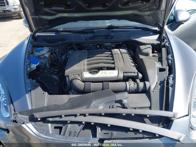 2012 PORSCHE CAYENNE WP1AA2A22CLA10009 Photo 9