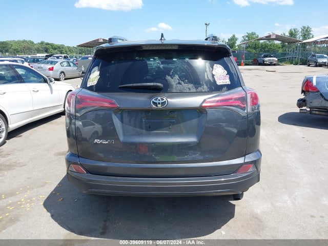 Toyota RAV4 LE 2017 JTMBFREV9HJ152896 Image 17