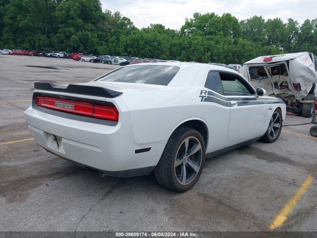 2C3CDYBT2EH177244 Dodge Challenger R/t Classic