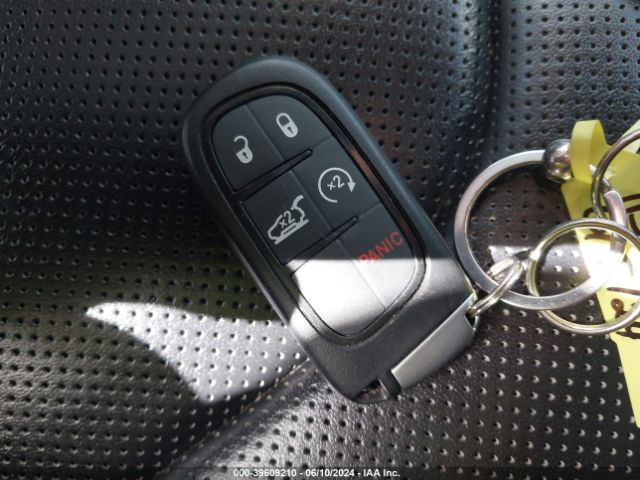 1C4PJMDX5KD341450 Jeep Cherokee Limited 4x4