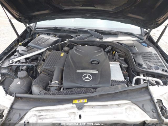 55SWF4JB1GU099762 Mercedes-Benz C 300 Luxury/sport