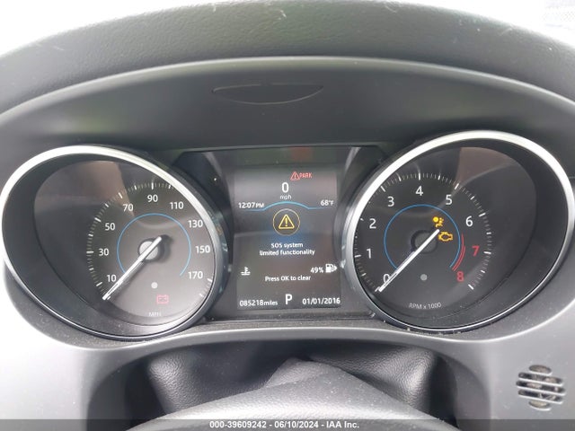 2018 JAGUAR F-PACE SADCJ2FX7JA281899 Photo 6