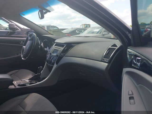 5NPEC4AC8EH818163 Hyundai SONATA SE