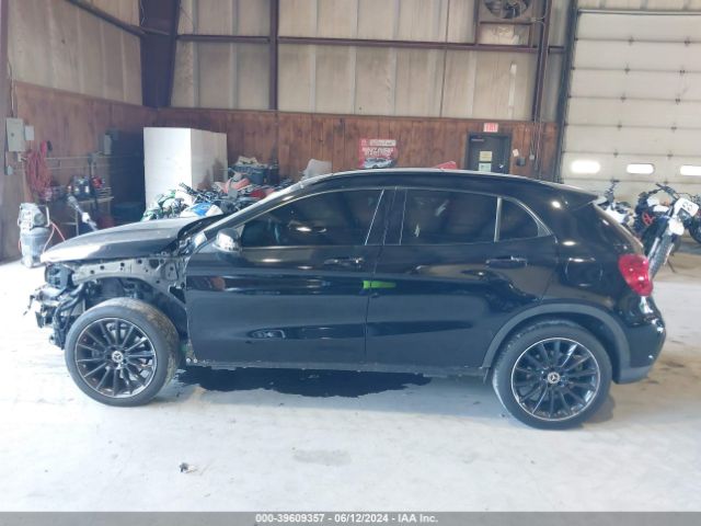 WDCTG4GB2JJ468695 Mercedes-Benz Gla 250 4matic