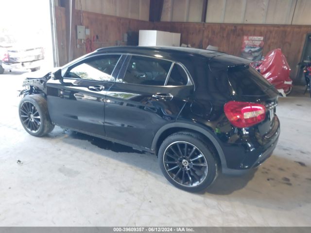 WDCTG4GB2JJ468695 Mercedes-Benz Gla 250 4matic