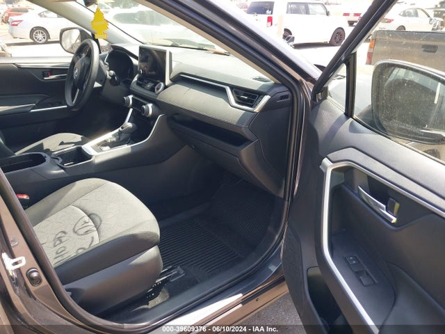 Toyota Rav4 Xle 2023 JTMP1RFV0PD099537 Image 5