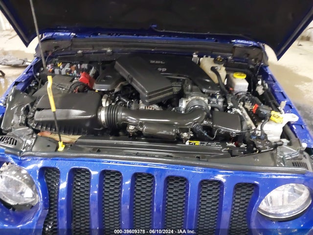 1C4HJXDG1JW182175 Jeep Wrangler Unlimited Sport 4x4
