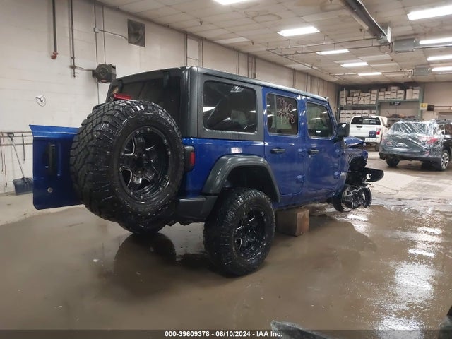 1C4HJXDG1JW182175 Jeep Wrangler Unlimited Sport 4x4