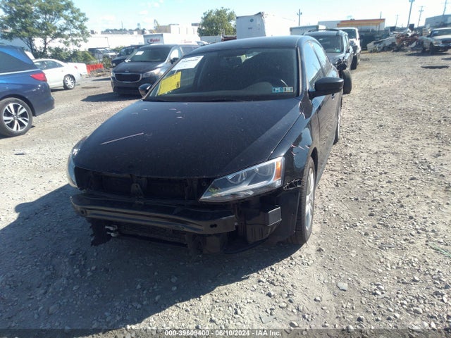 3VW2K7AJ2FM351692 Volkswagen Jetta 2.0l S