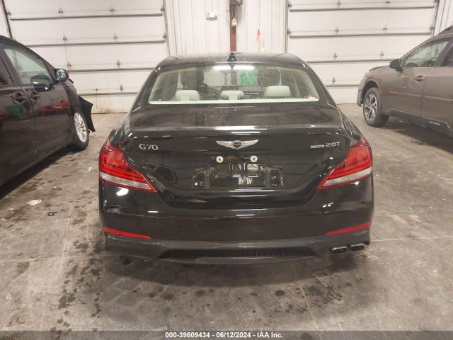 Genesis G70 2019 KMTG44LA7KU025473 Image 16