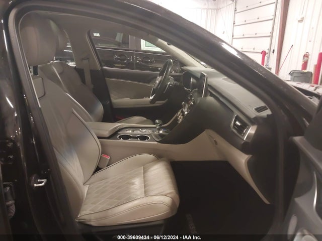 Genesis G70 2019 KMTG44LA7KU025473 Image 5