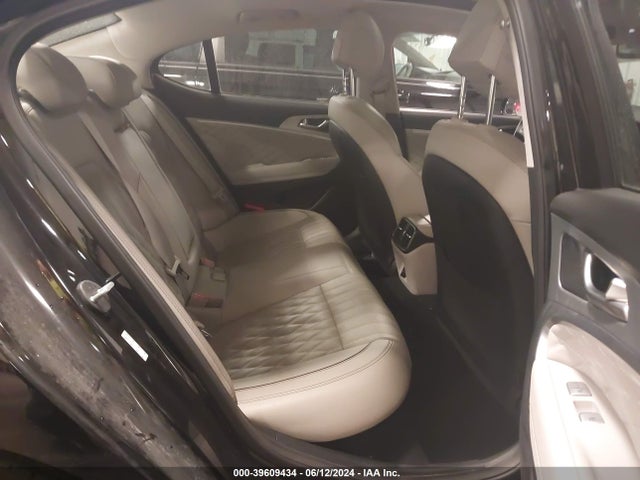 Genesis G70 2019 KMTG44LA7KU025473 Image 8