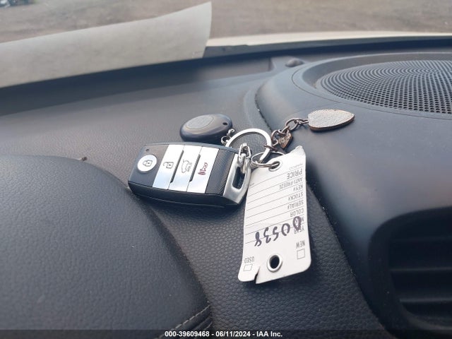 KIA Soul ! 2015 KNDJX3A58F7200538 Image 11