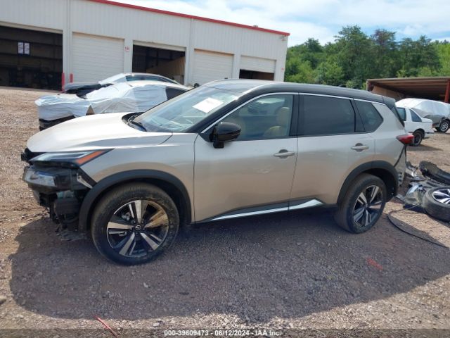JN8AT3DC8MW107161 Nissan Rogue Platinum Fwd