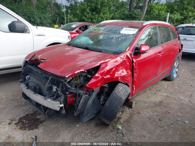 KNDCC3LC9H5040863 KIA NIRO EX