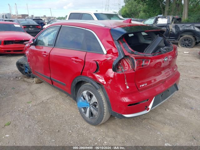 KNDCC3LC9H5040863 KIA NIRO EX