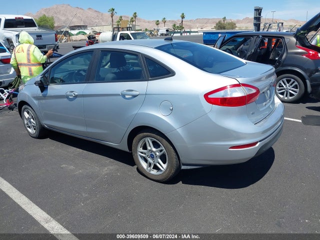 Ford FIESTA SE 2017 3FADP4BJ7HM112822 Image 3