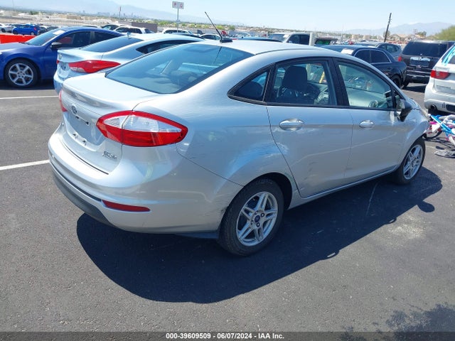 Ford FIESTA SE 2017 3FADP4BJ7HM112822 Image 4