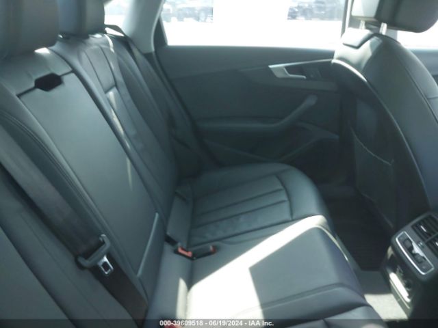 WAUENAF4XKA046954 Audi A4 45 Premium