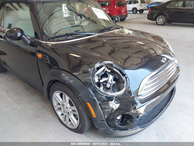2011 MINI COOPER WMWZN3C57BT132639 Photo 5
