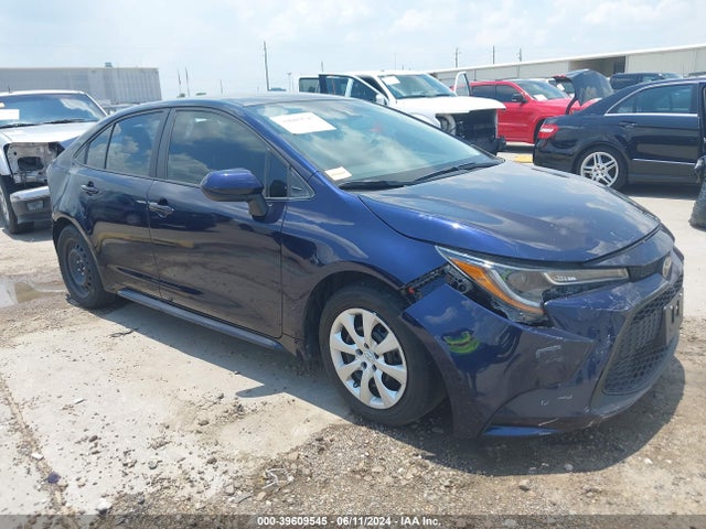 Toyota COROLLA LE 2022 5YFEPMAE0NP378870 Image 1