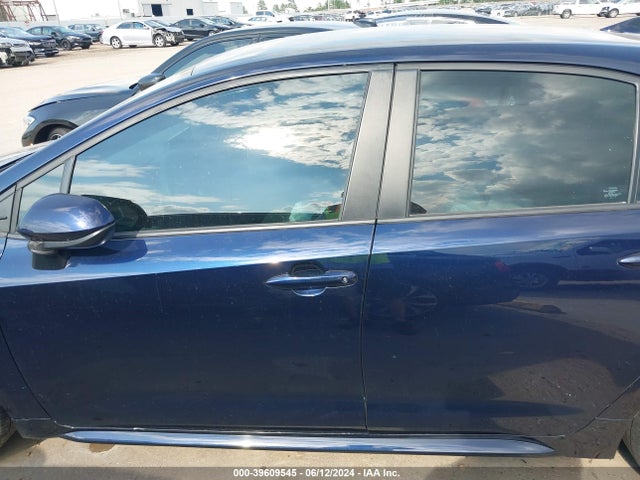 Toyota COROLLA LE 2022 5YFEPMAE0NP378870 Image 15