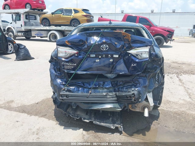 Toyota COROLLA LE 2022 5YFEPMAE0NP378870 Image 17