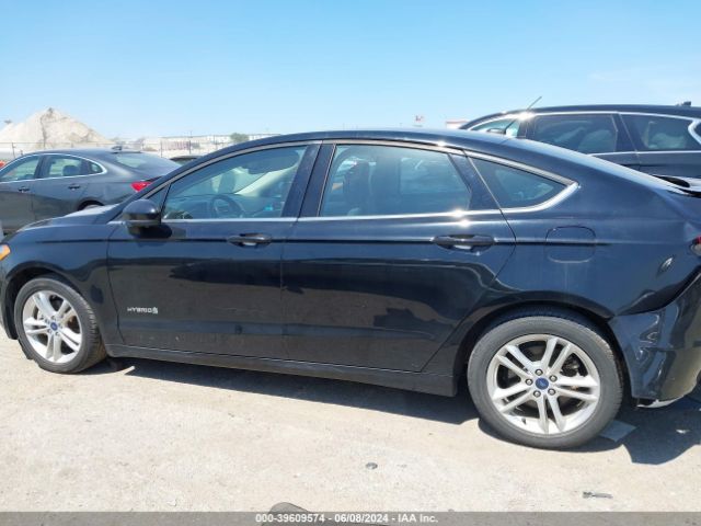 3FA6P0LU8JR186060 Ford Fusion Hybrid Se