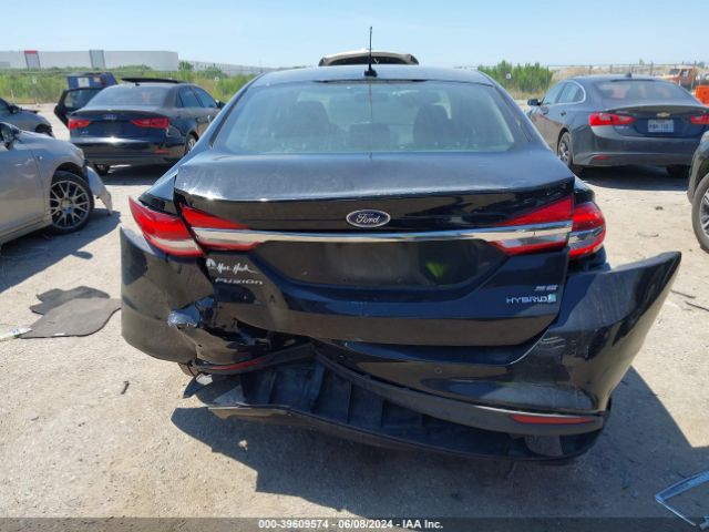 3FA6P0LU8JR186060 Ford Fusion Hybrid Se