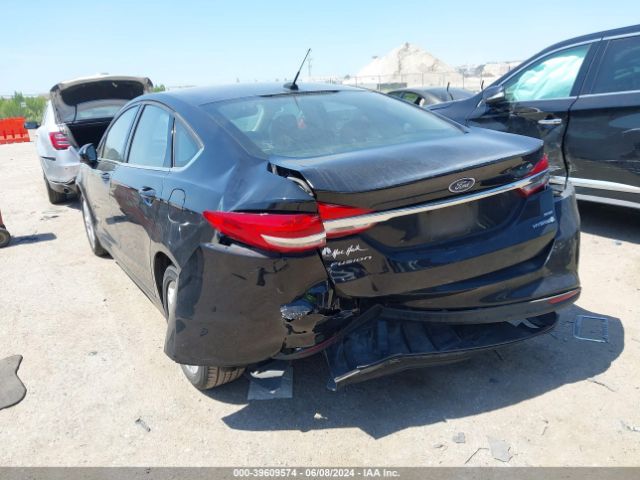 3FA6P0LU8JR186060 Ford Fusion Hybrid Se