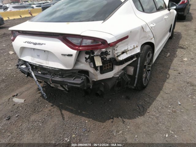 KNAE15LA2L6077004 KIA Stinger Gt-line