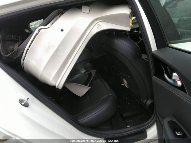KNAE15LA2L6077004 KIA Stinger Gt-line