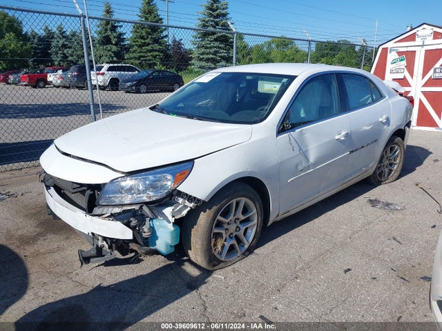 Chevrolet MALIBU 1LT 2014 1G11C5SL0EF256961 Image 2