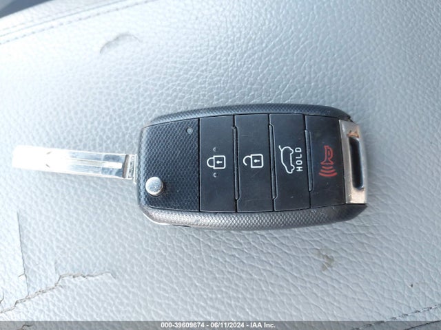 KIA SORENTO LX 2014 5XYKT3A69EG483610 Image 11