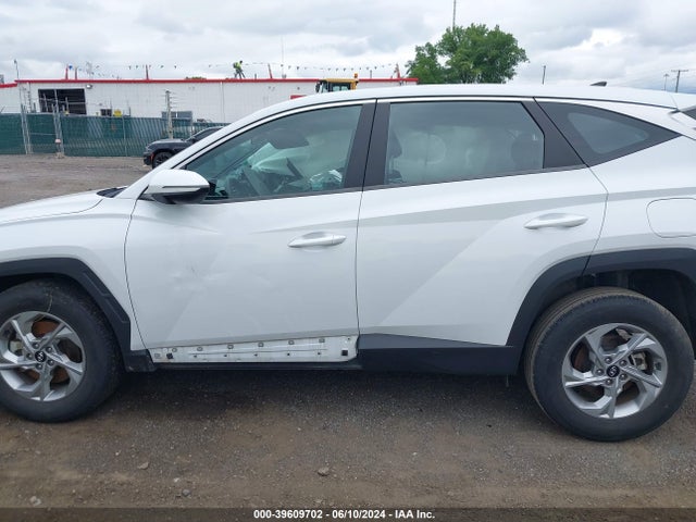Hyundai TUCSON SE 2022 5NMJACAE8NH051024 Image 13