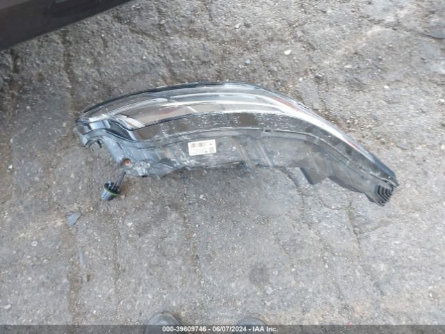 SALYL2EX7KA216686 Land Rover Range Rover Velar P250 R-dynamic Se