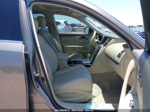 JN8CS1MU1EM450528 Infiniti QX70