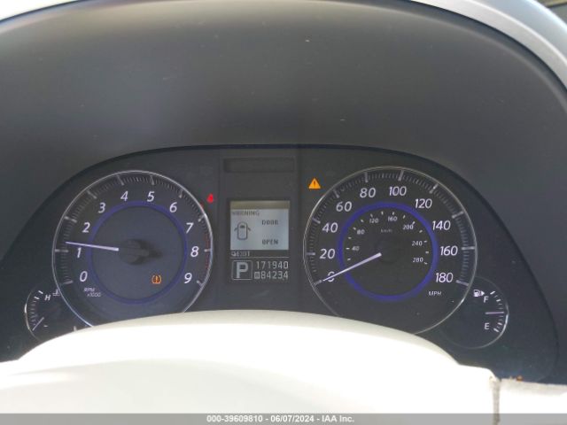 JN8CS1MU1EM450528 Infiniti QX70