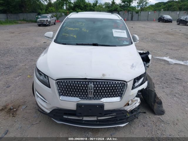 5LMCJ2D90KUL09082 Lincoln MKC SELECT