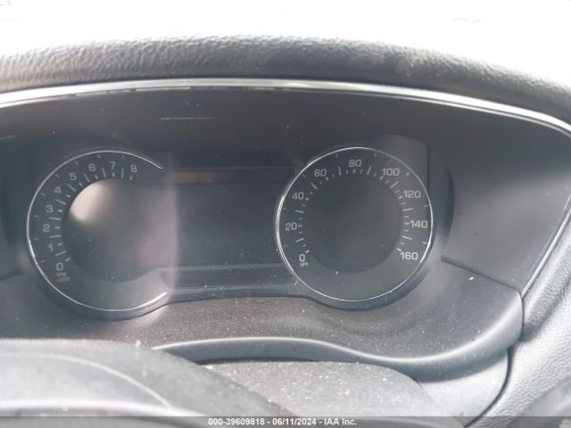 5LMCJ2D90KUL09082 Lincoln MKC SELECT